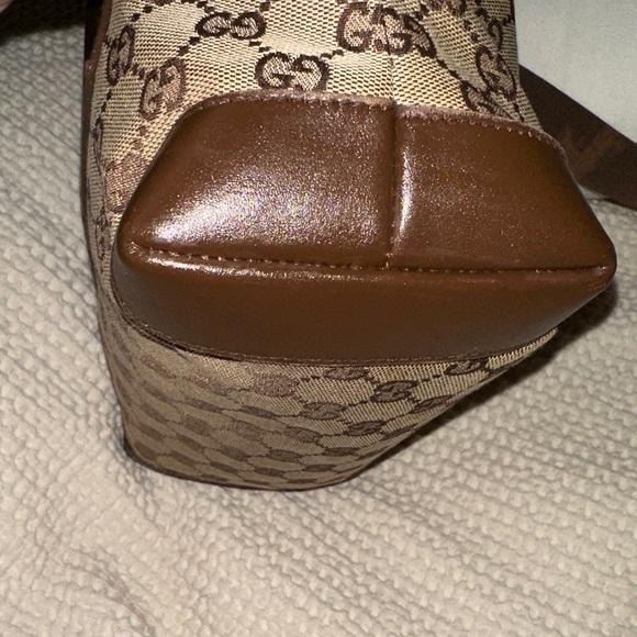 Authentic!!! Gucci GG canvas tote bag with brown leather comes with COA - Picture 5 of 9
